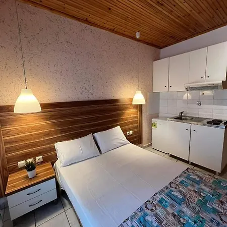 Hotel de apartamente Sun Helios Garden *